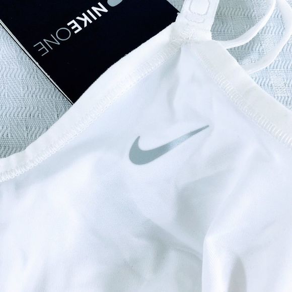 Nike Balance Deadstock White Sport Bra - Picture 5 of 13